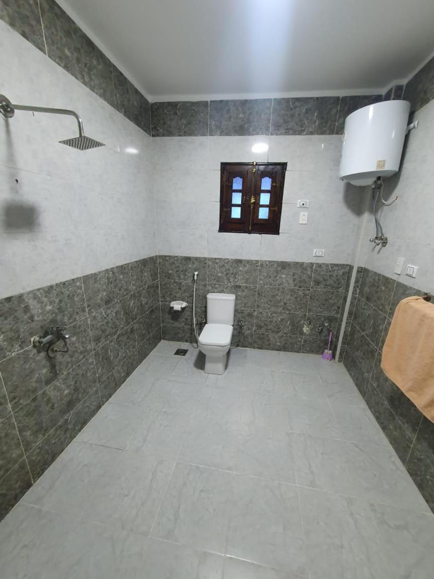 Sobba Pyramids View - Guest House Kafrat al Jabal Bagian luar foto