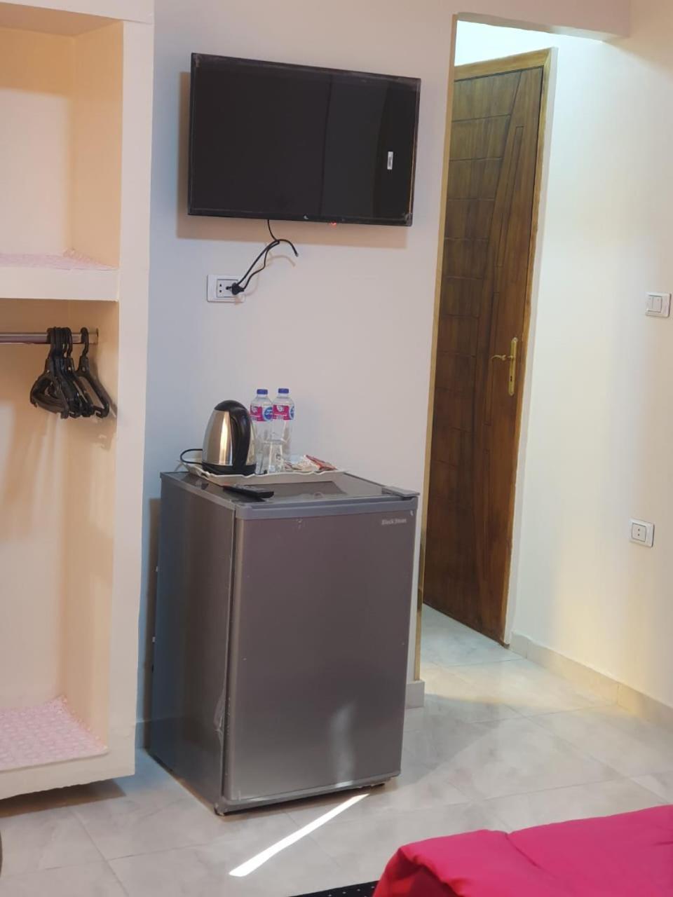 Sobba Pyramids View - Guest House Kafrat al Jabal Bagian luar foto