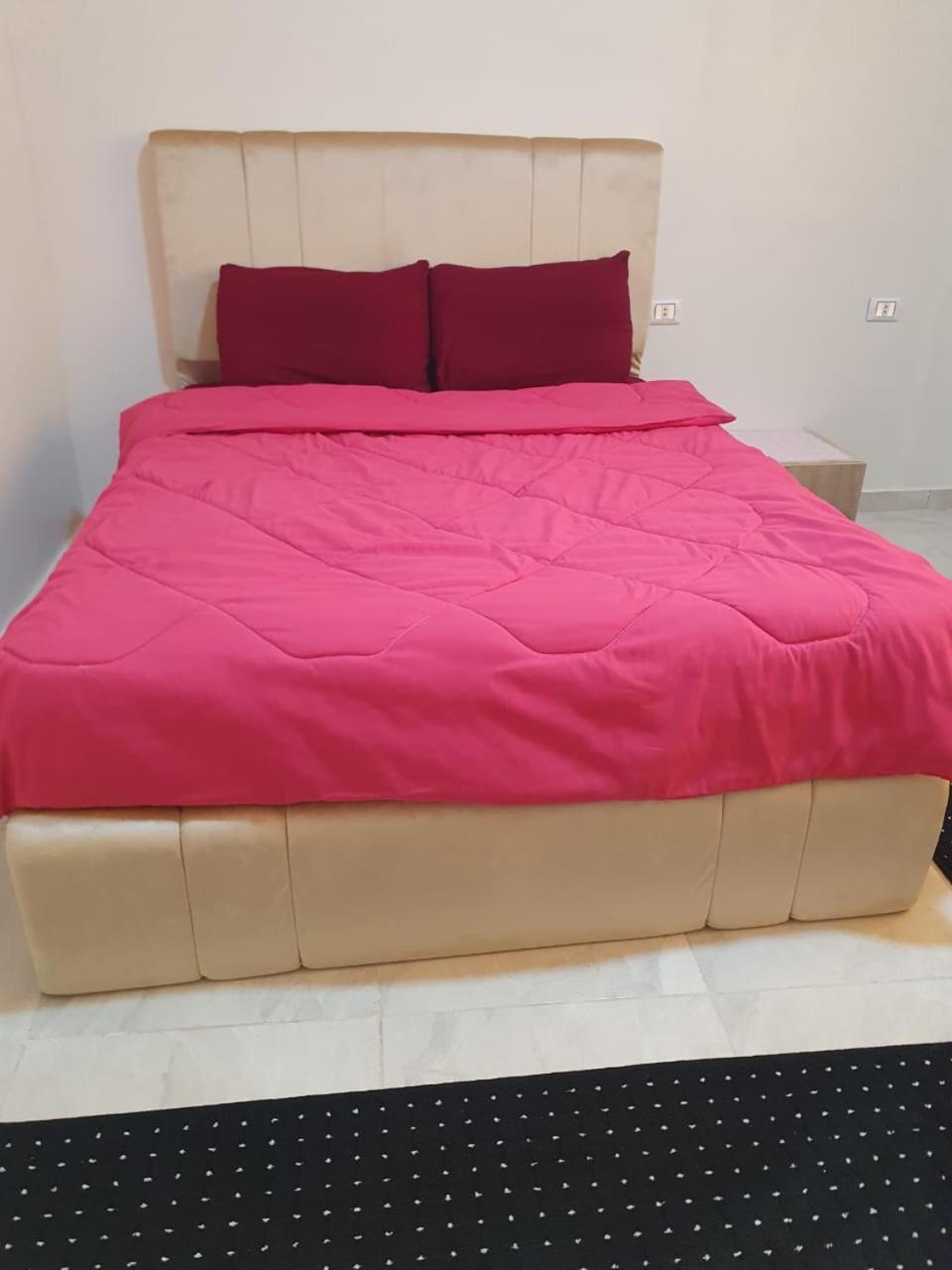 Sobba Pyramids View - Guest House Kafrat al Jabal Bagian luar foto