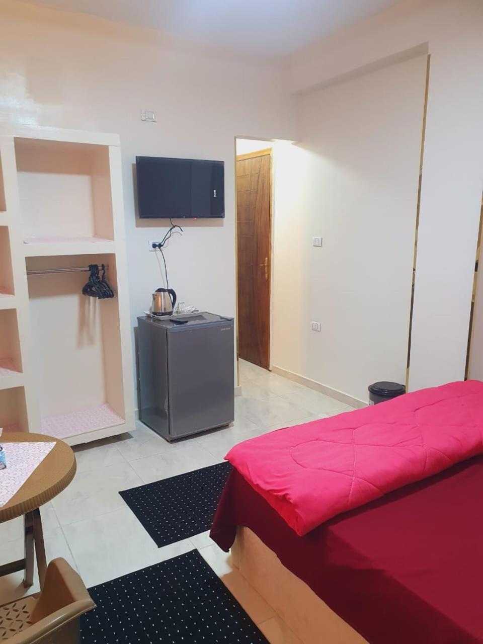 Sobba Pyramids View - Guest House Kafrat al Jabal Bagian luar foto